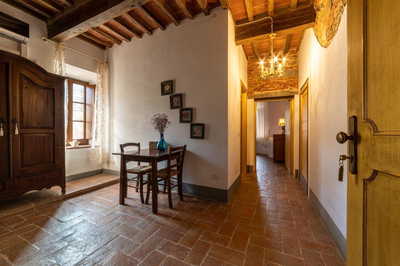 B&B Castello La Pia Dama Residence Guazzino ภายนอก รูปภาพ