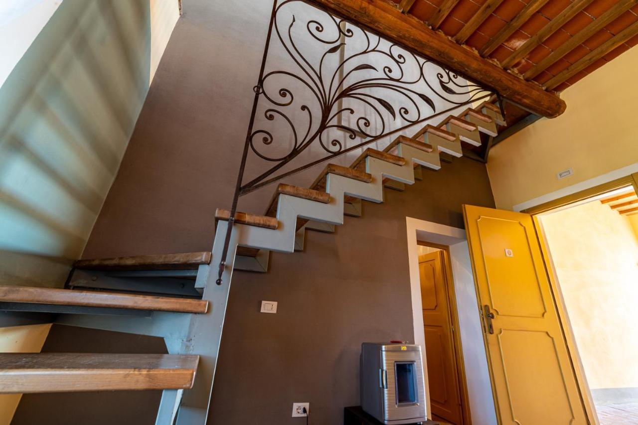 B&B Castello La Pia Dama Residence Guazzino ภายนอก รูปภาพ